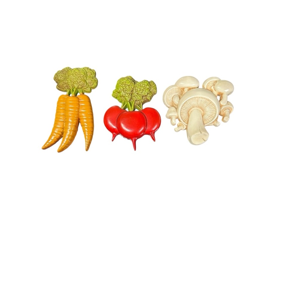 Homco Plastic Wall Plagues Vegetables Carrots Mushrooms Tomatoes MCM Made In USA